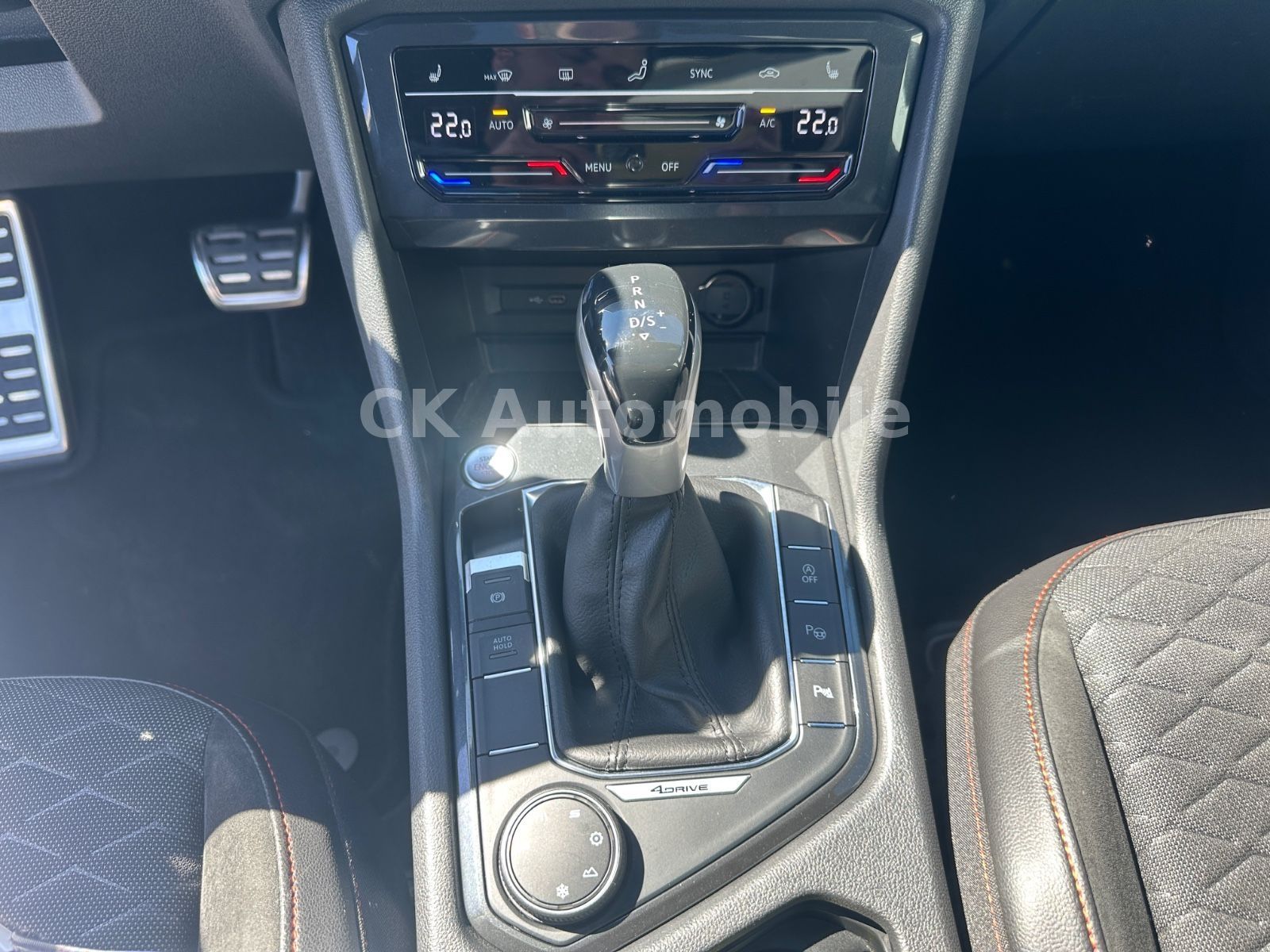 Fahrzeugabbildung SEAT Tarraco FR 4Drive 2.0TDI/Navi/Pano/LED/ACC/AHK