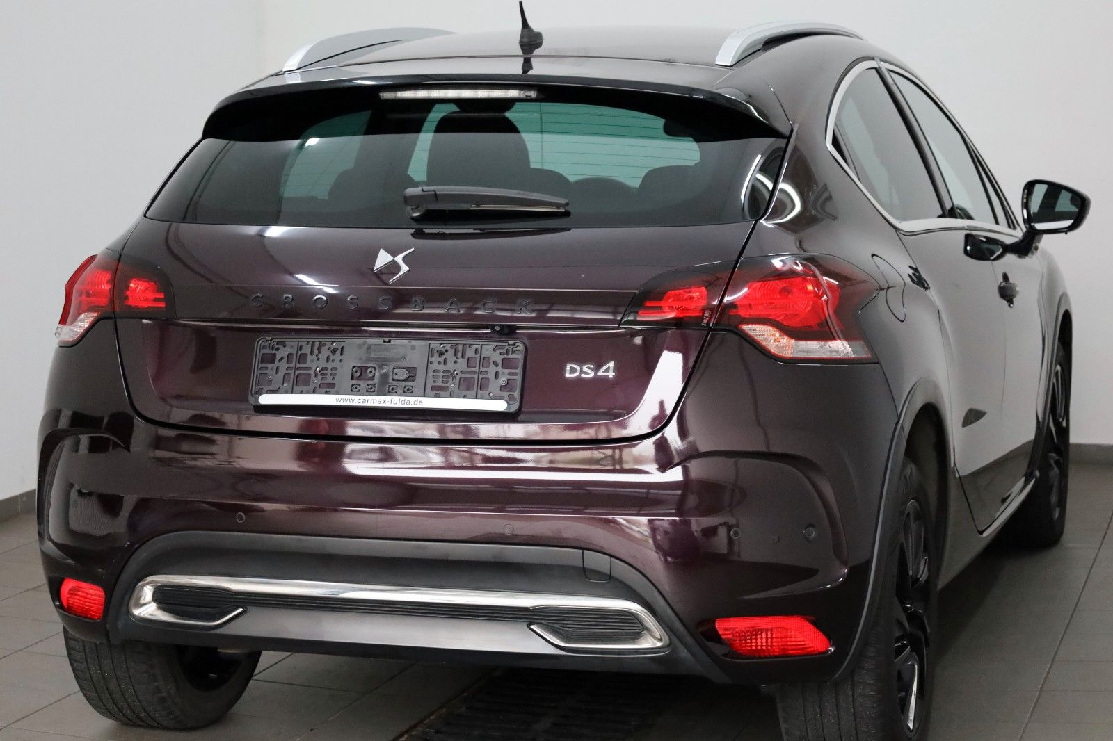 Fahrzeugabbildung DS Automobiles DS4 Crossback T.Leder,Navi,Kamera,SH,
