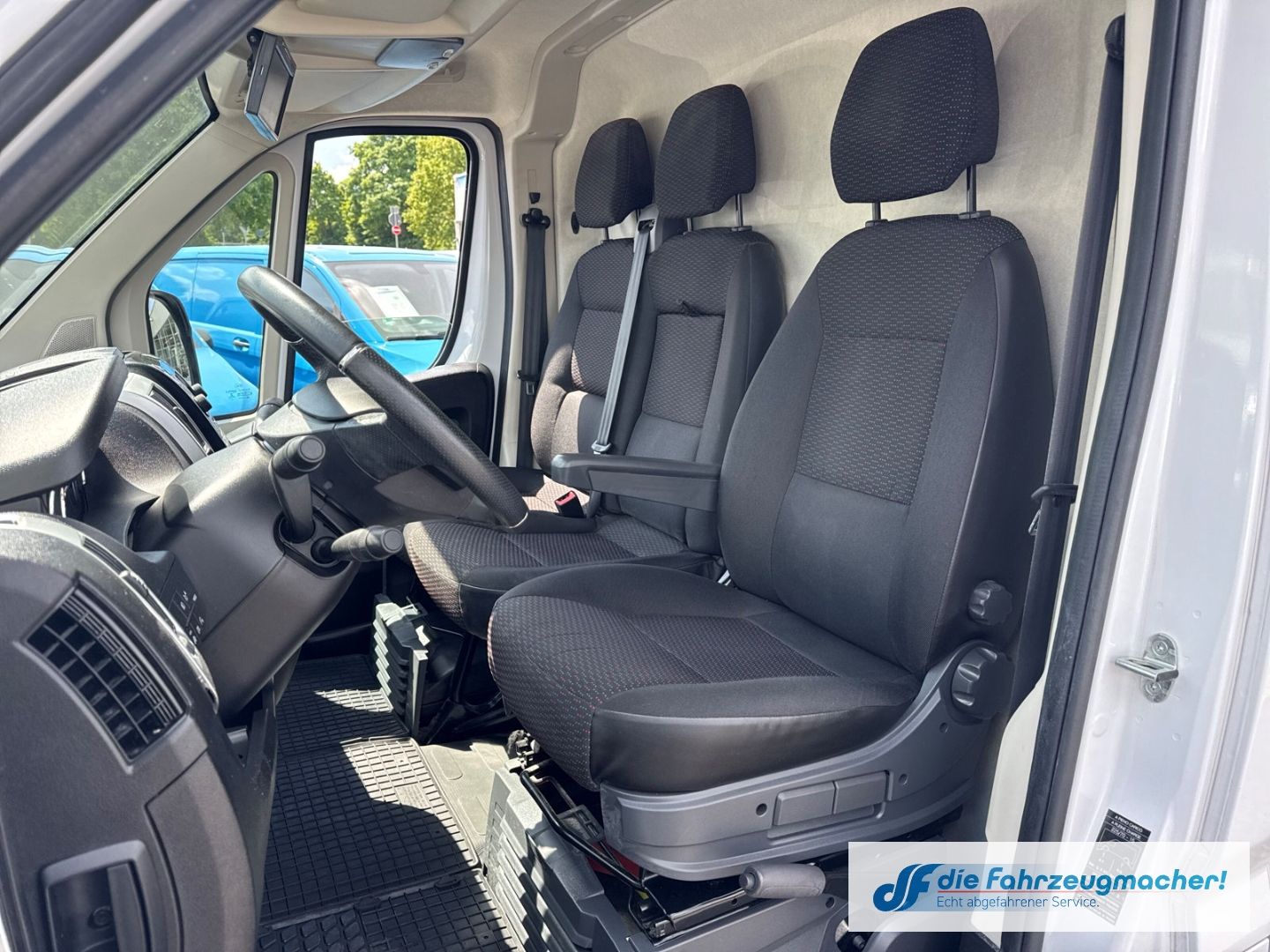 Fahrzeugabbildung Opel Movano C Kasten HKa L2H2 3,5t Edition 2.2 Diesel