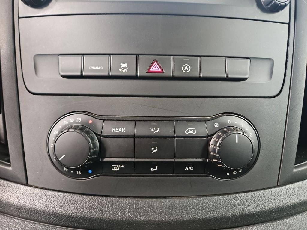 Fahrzeugabbildung Mercedes-Benz Vito 116 Tourer lang 8 Sitze LED 2,5tAHK 2xKlima