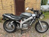 Honda NT 650 Hawk RC31 - HONDA 1990