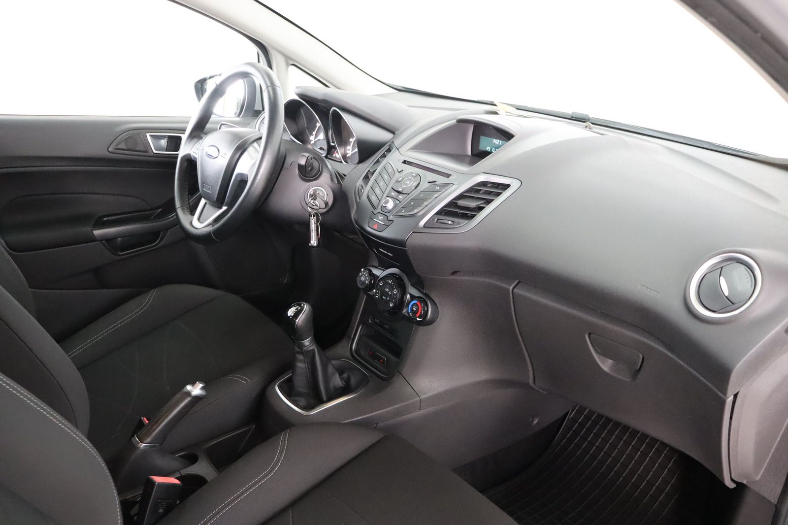 Fahrzeugabbildung Ford Fiesta 1.25l Duratec DOHC EFI * beh.FS * SHZ * T