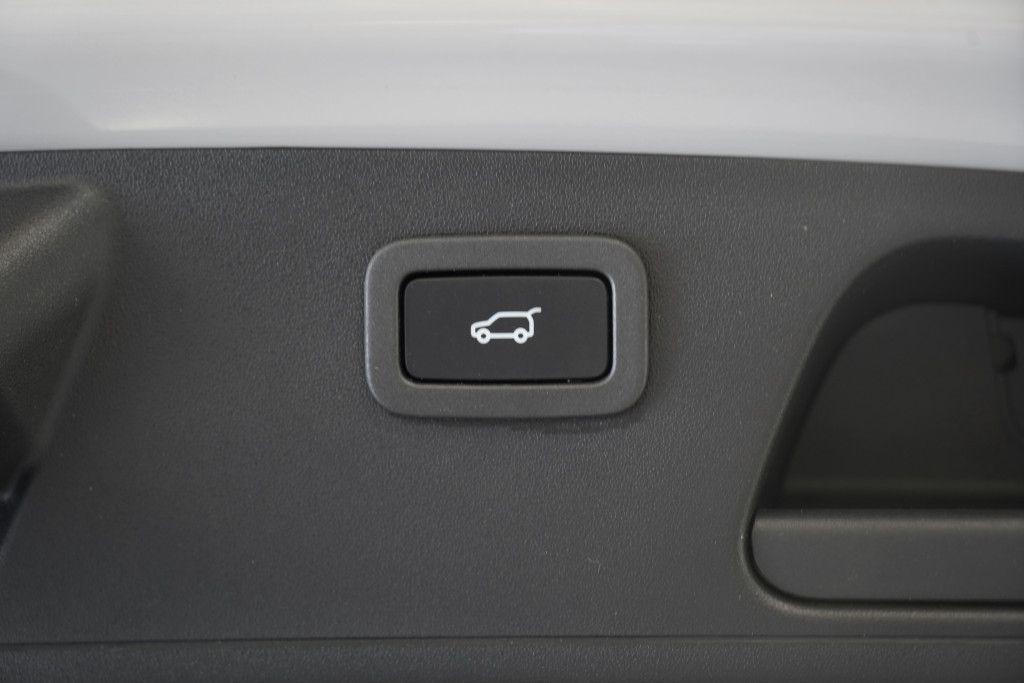 Jaguar E Pace