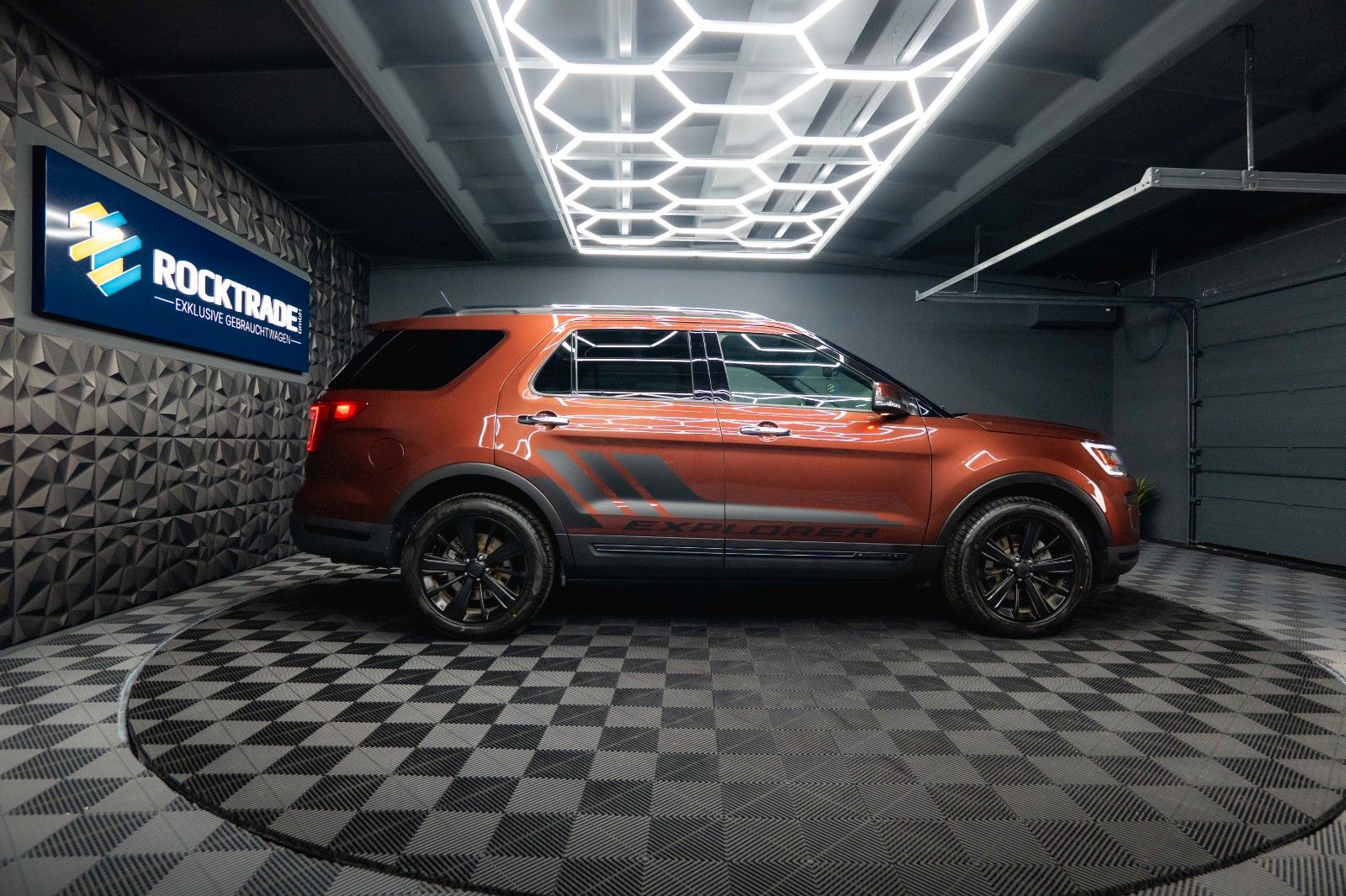 Fahrzeugabbildung Ford Explorer 3.5 V6 LIMITED 4x4 *Kamera*Memory*LED*