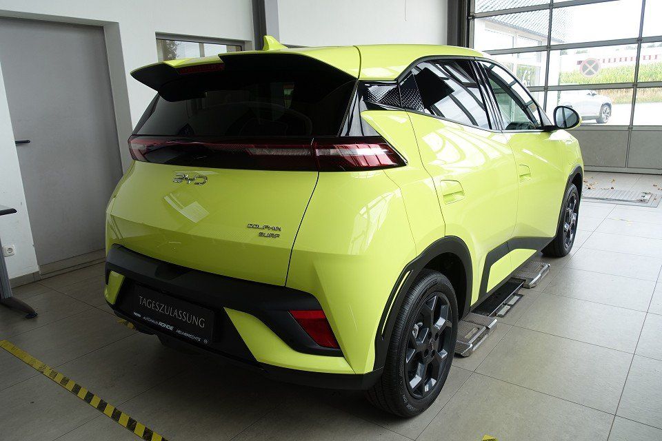 BYD DOLPHIN SURF