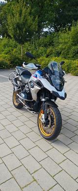BMW R 1250 GS - HP Design + Orig. Alukoffer  - Offers