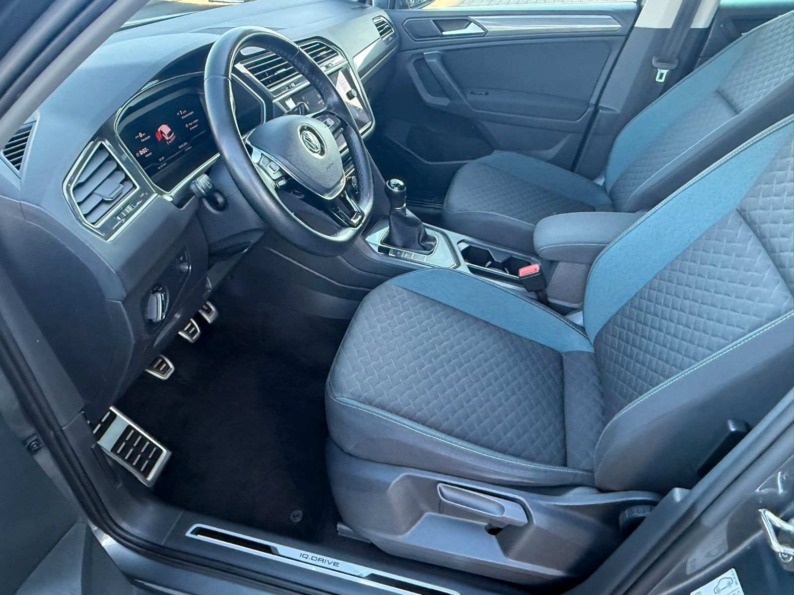 Fahrzeugabbildung Volkswagen Tiguan IQ.DRIVE Start-Stopp