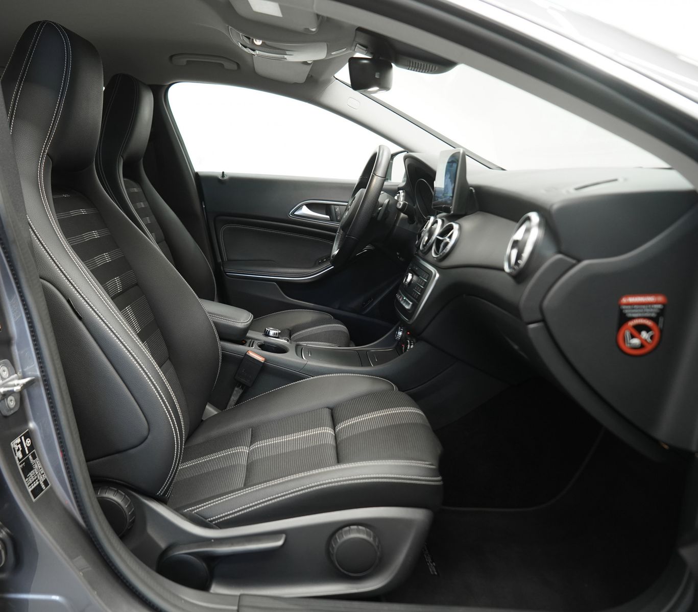 Mercedes Benz Cla 200