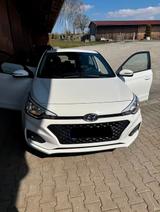 Hyundai i20 1.0 T-GDI 74kW DCT Active Trend Active Trend - Hyundai i20: Active Trend
