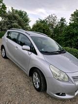 Toyota Verso 2.0 D-4D 1.hand Diesel - Toyota Avensis in Bonn