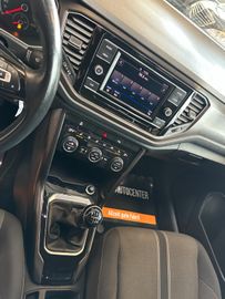 MYAUTOCENTER – Gebraucht- und Jahreswagen mit Werkstattservice in Pfaffenhofen Volkswagen T-Roc Style *LED*Unfallfrei*TÜV*PDC*
