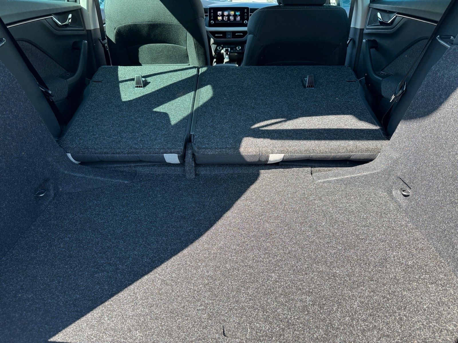 Fahrzeugabbildung SKODA Kamiq Selection 1.5TSI