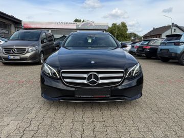 Mercedes E 200 - 2