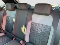VW Polo 1,0 TSI R-LINE *LED*VIRTUEL/LAM/ACC/SHZ