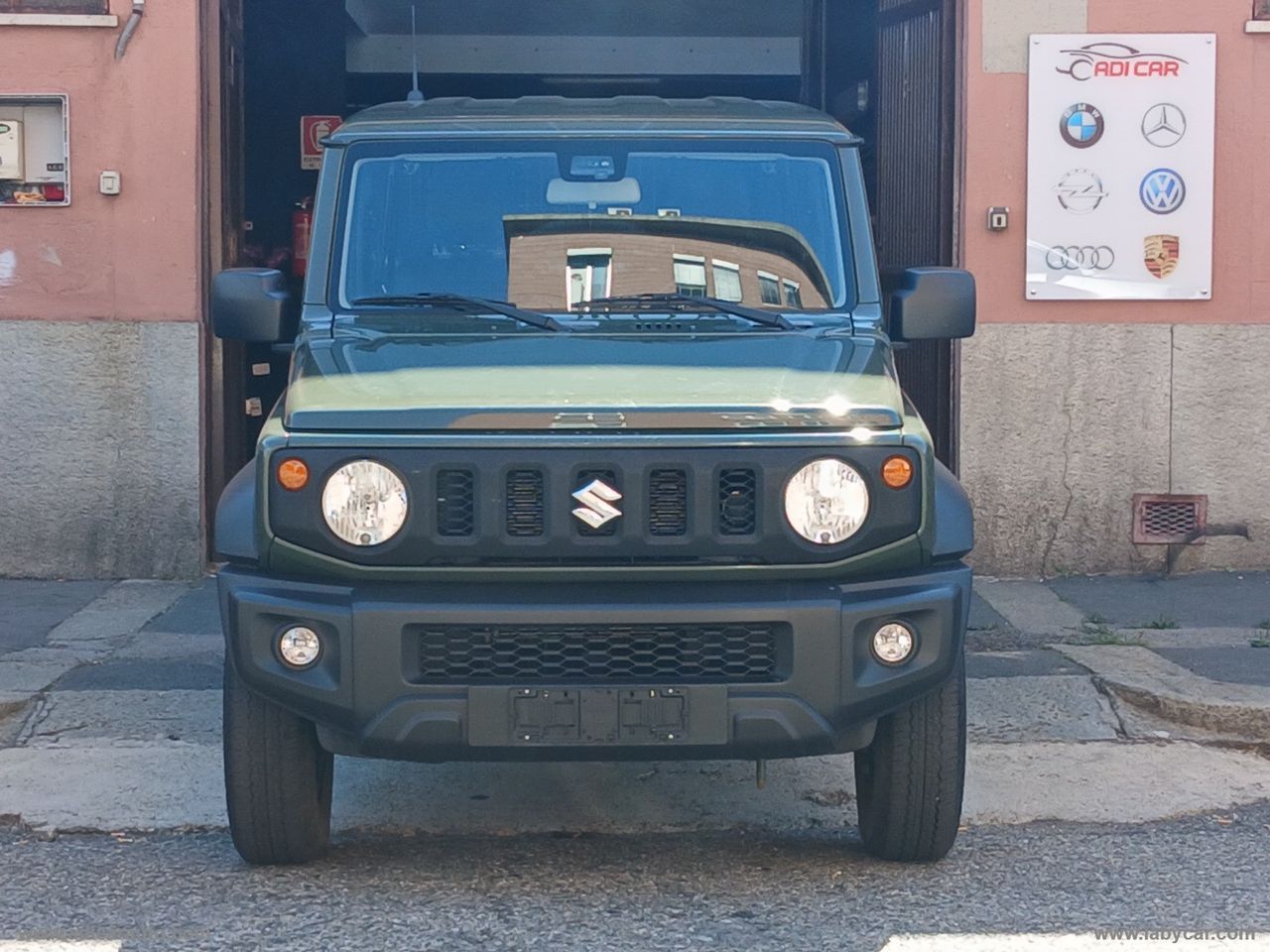 Other SUZUKI Jimny 1.5 5MT imagem 2