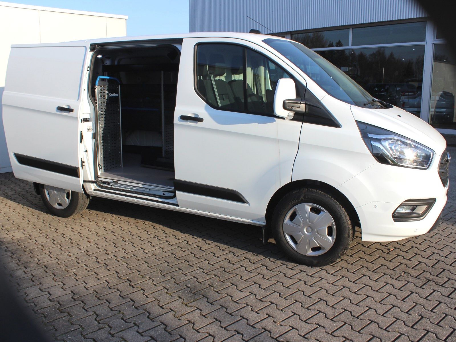 Fahrzeugabbildung Ford Transit Custom 340 L1 Trend Service-Line