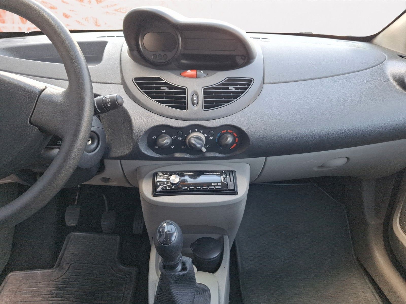 Fahrzeugabbildung Renault Twingo Authentique ! Klima ! TÜV NEU !