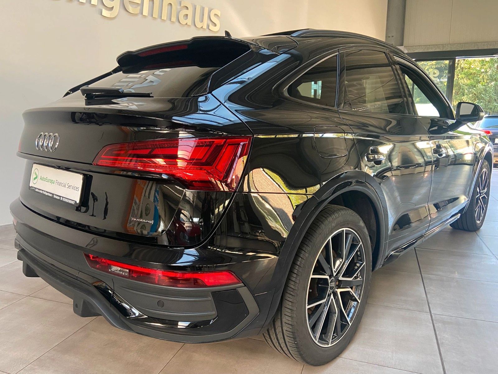 Audi Q5 Sportback 55 TFSIe S line Matrix-LED Panorama imagem 3