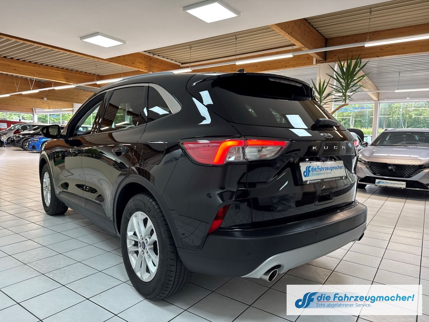 Fahrzeugabbildung Ford Kuga Titanium X Navi Digitales Cockpit Soundsyst