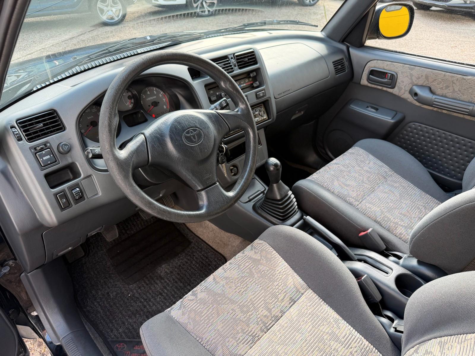TOYOTA RAV4 - 4X4 - 128 CV - BVM