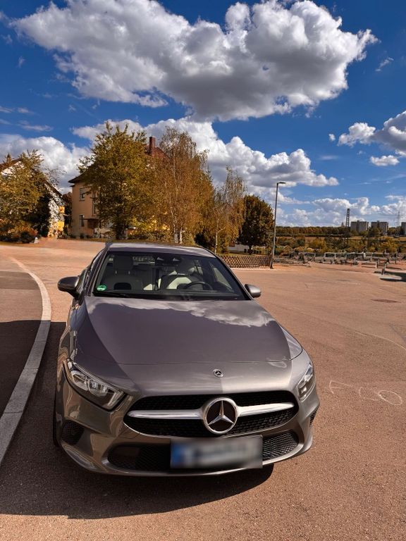 Image of Mercedes-Benz A 180