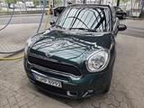 MINI Mini Cooper Countryman SD - MINI Cooper Countryman mit Diesel-Antrieb: Automatik