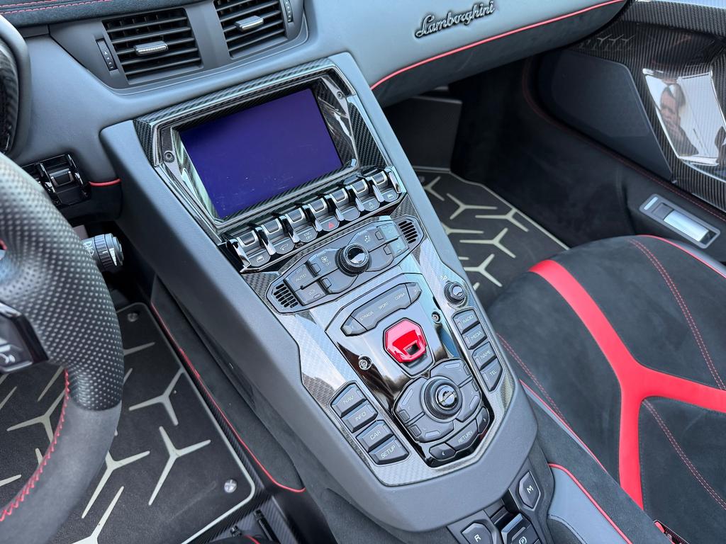 Lamborghini Aventador