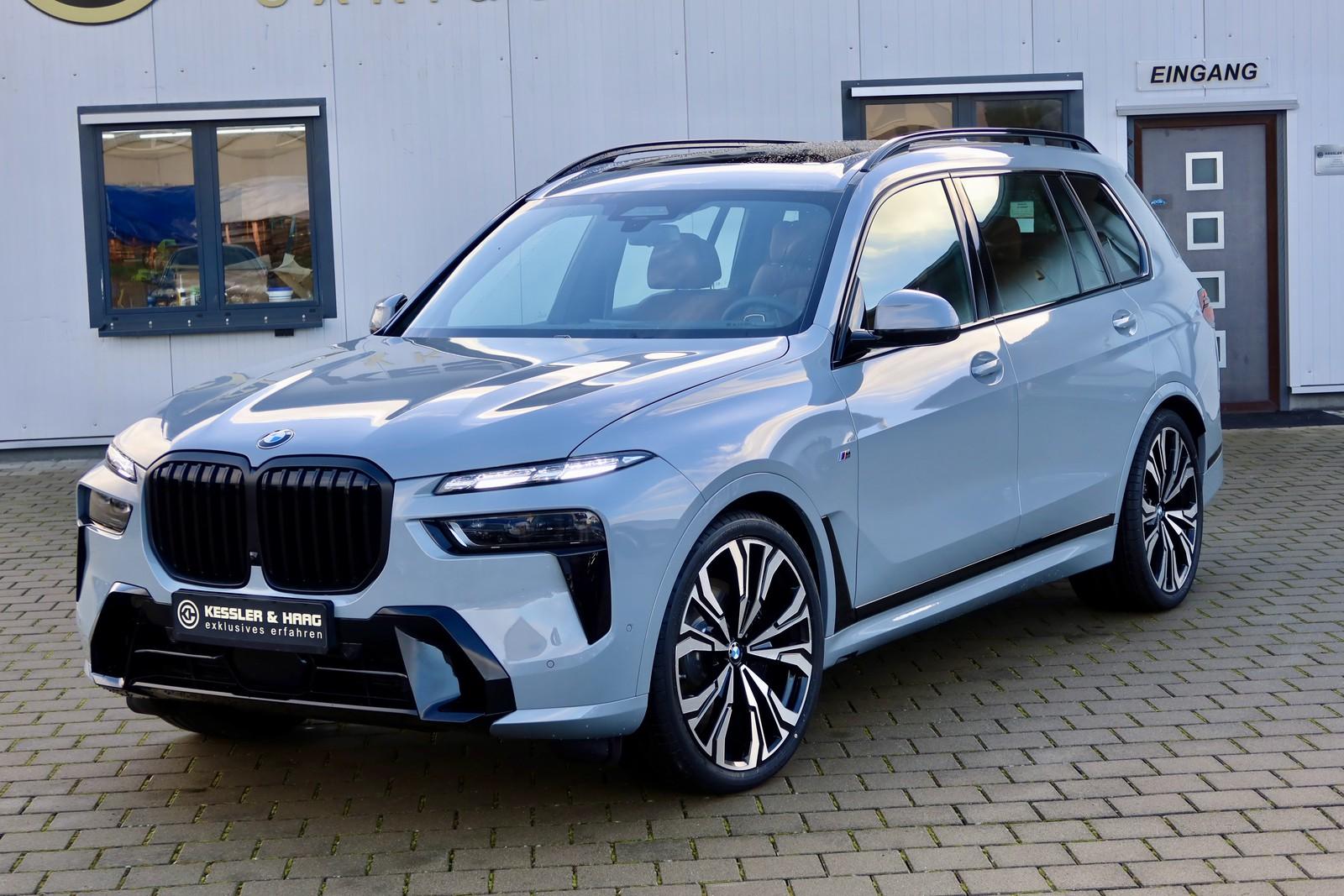 BMW X7 xDrive 40d M-Sport#KRISTAL#B&W#SKY#