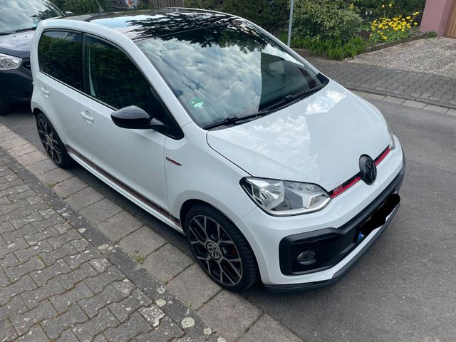 VW up