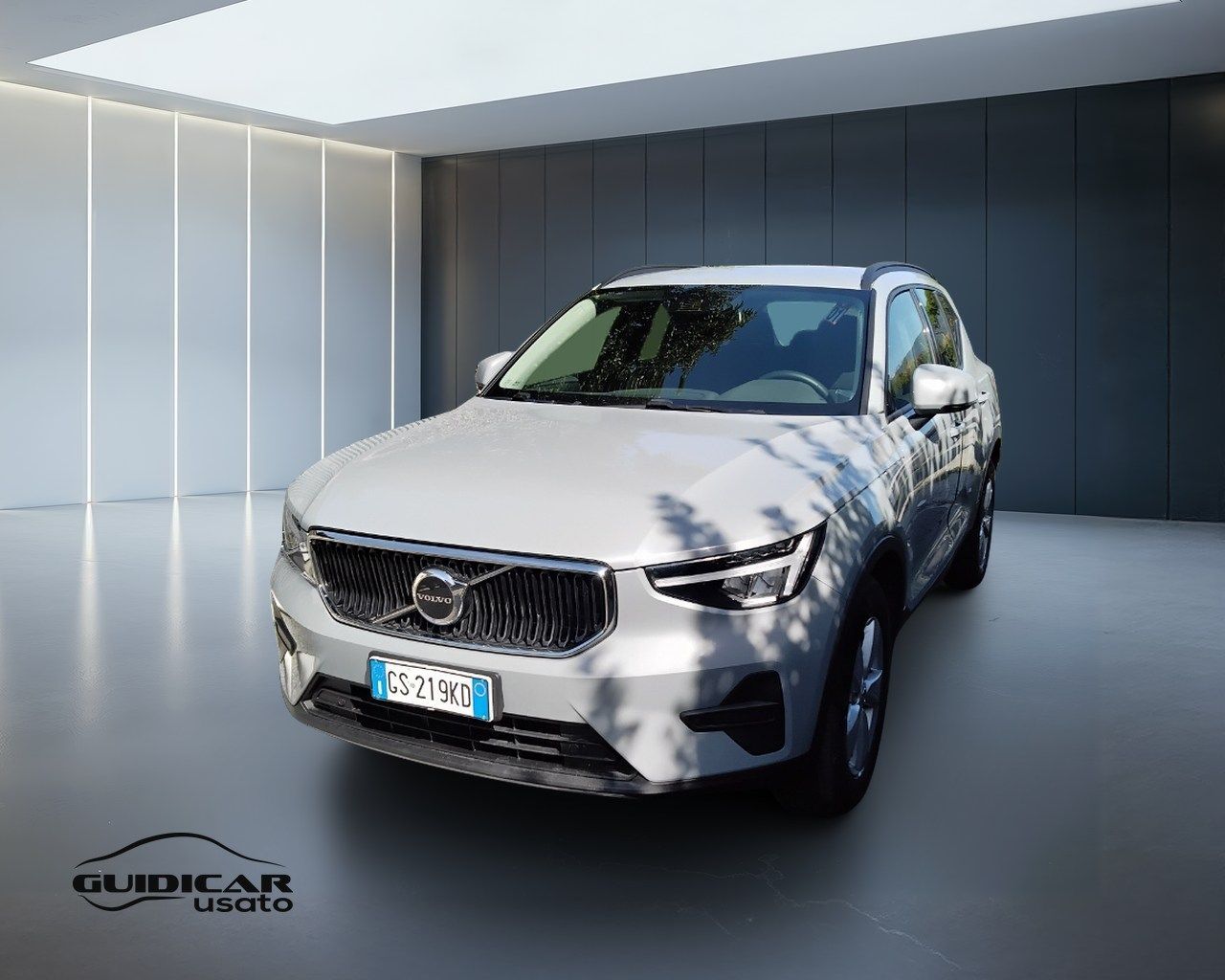 Volvo VOLVO XC40 2023 - XC40 1.5 t2 Essential auto