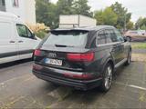 Audi Q7 3.0 TDI S Line quattro tiptronic - Audi Q7 Gebrauchtwagen in Köln