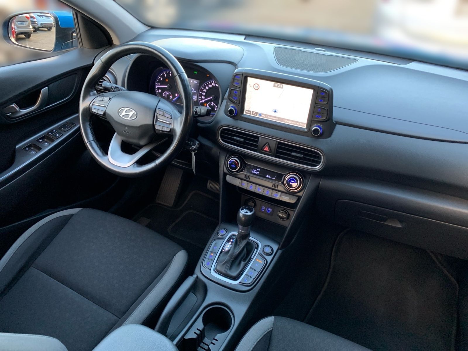 Fahrzeugabbildung Hyundai KONA 1.6 T-GDI 7-DCT Trend 4WD Navi 1Hd