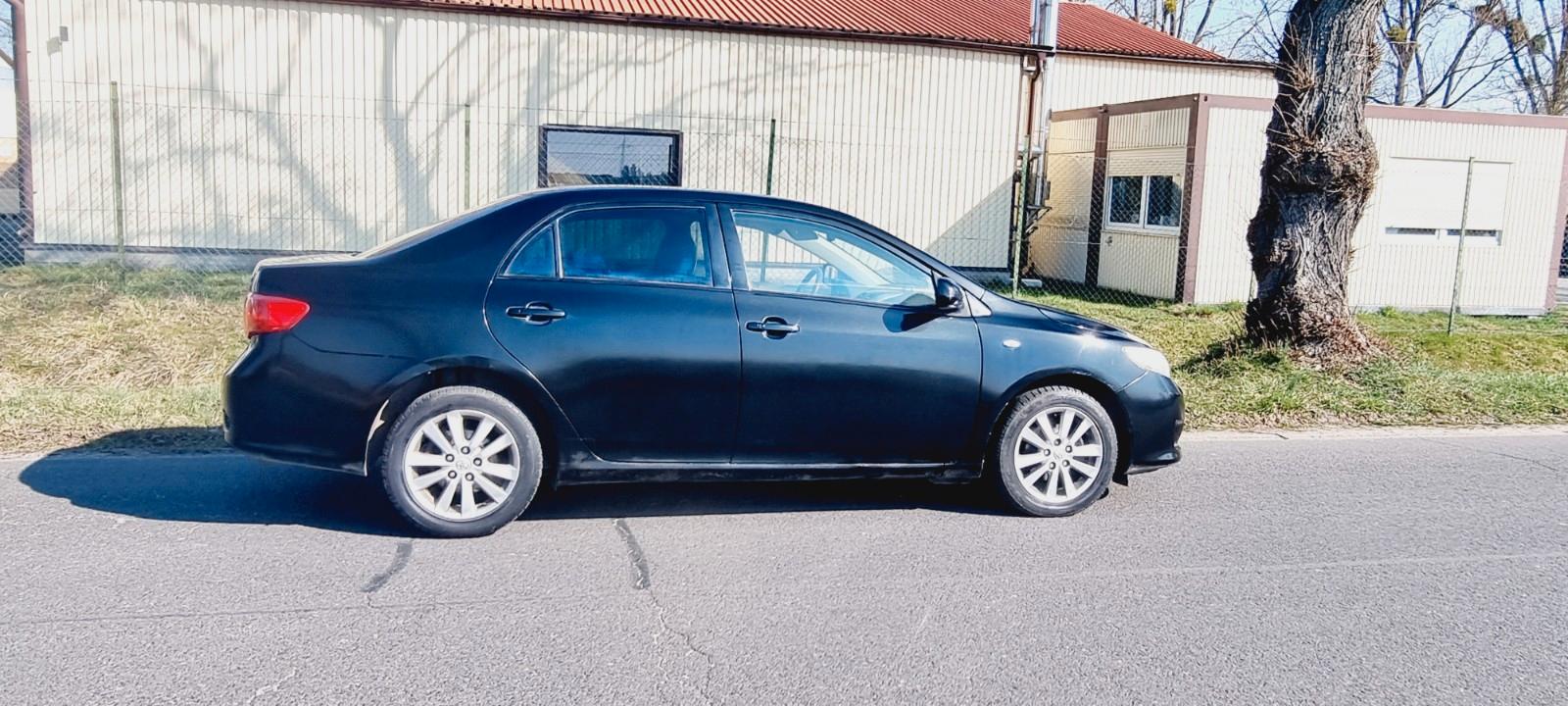 Toyota Corolla 1.6  START / STOP
