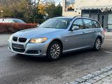 BMW 320d Touring - BMW 320 aus 2009: Kombi, 320d