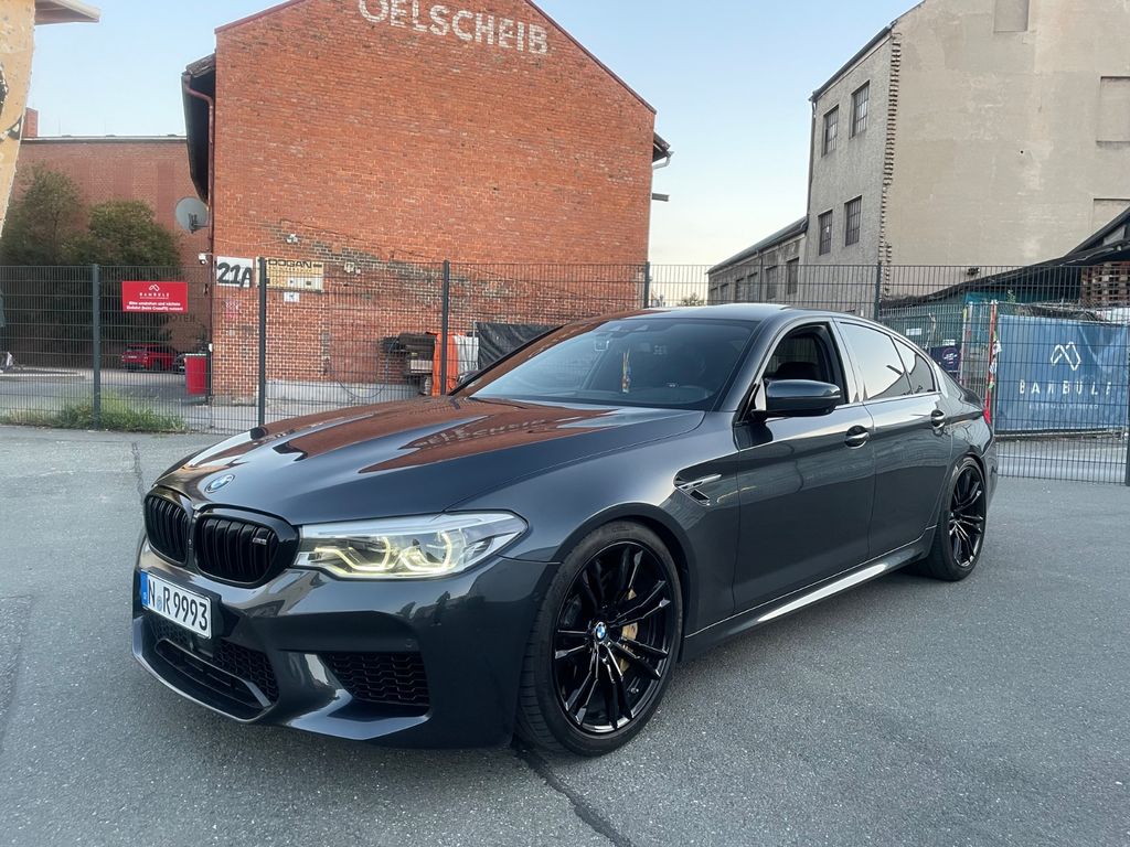 Image of BMW M5