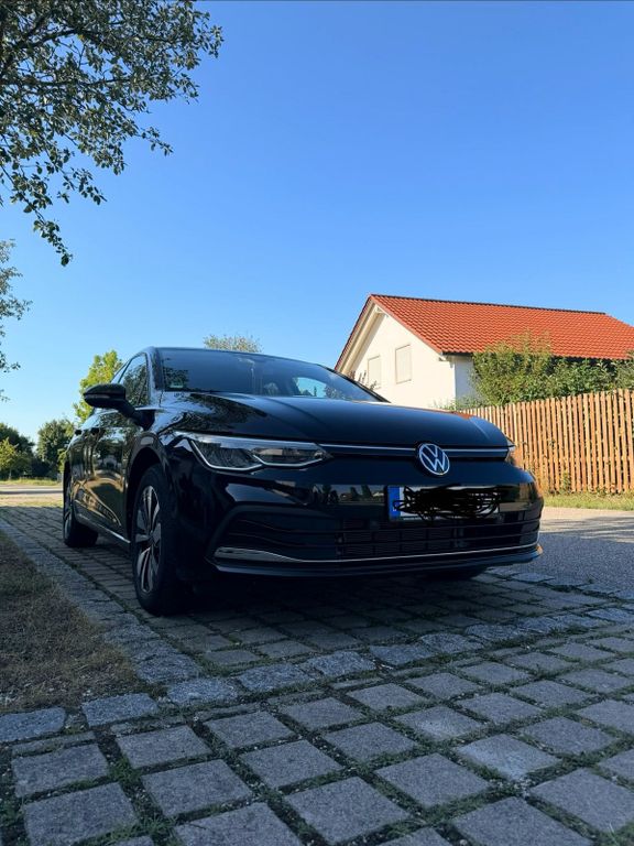 Image of Volkswagen Golf