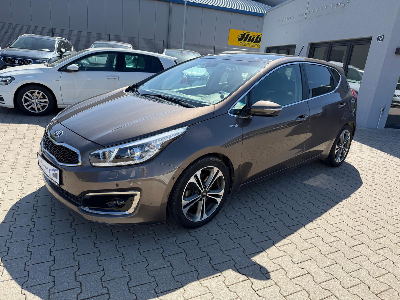 Kia Ceed Platinum Edition Aut. Assi. Panodach Kamera