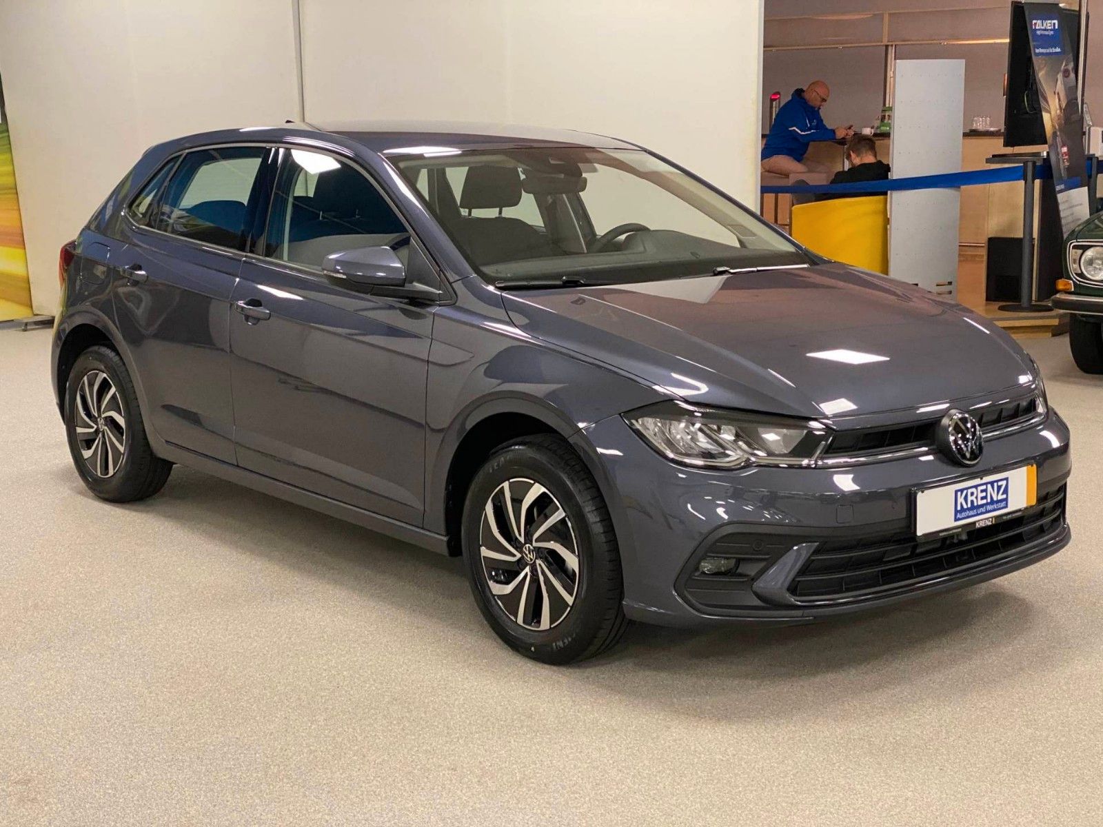 Fahrzeugabbildung Volkswagen Polo 1.0 TSI Life+4 Jahre GARANTIE+120.000KM+PDC