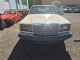 Mercedes-Benz 300SD Turbo Diesel USA Kalifornia - Mercedes-Benz 300 300d turbo mit Diesel-Antrieb