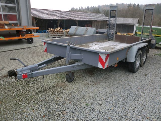 Obermaier Tandem Tieflader mit Rampen