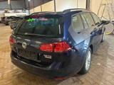 Volkswagen Golf VII Variant 2.0 TDI Cup PDC/AHK/SHZ - Volkswagen Golf Variant mit Diesel-Antrieb