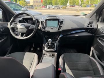 Ford Kuga - 9