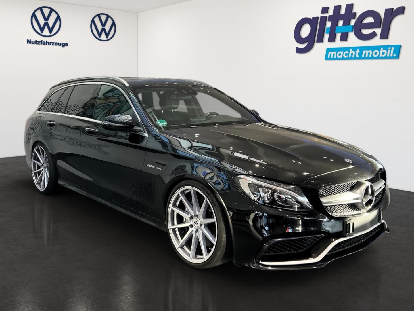 Mercedes-Benz C 63 AMG BUSINESS PLUS LED R.CAM SHZ PERFORMANCE