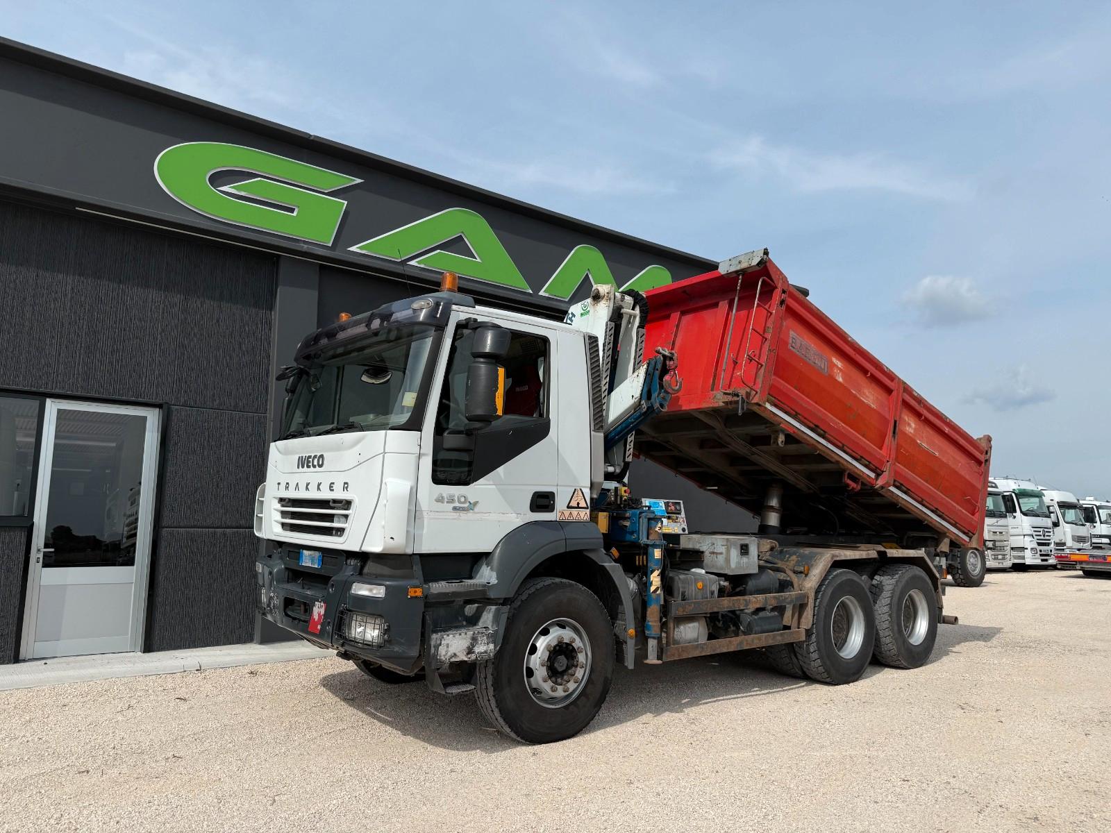 Iveco Trakker 380T45 Kipper + Kran CORMACH 6x4 33Ton
