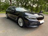 BMW 530d Touring Luxury Line | PANO | HUD | 360° - BMW 530 in Oldenburg