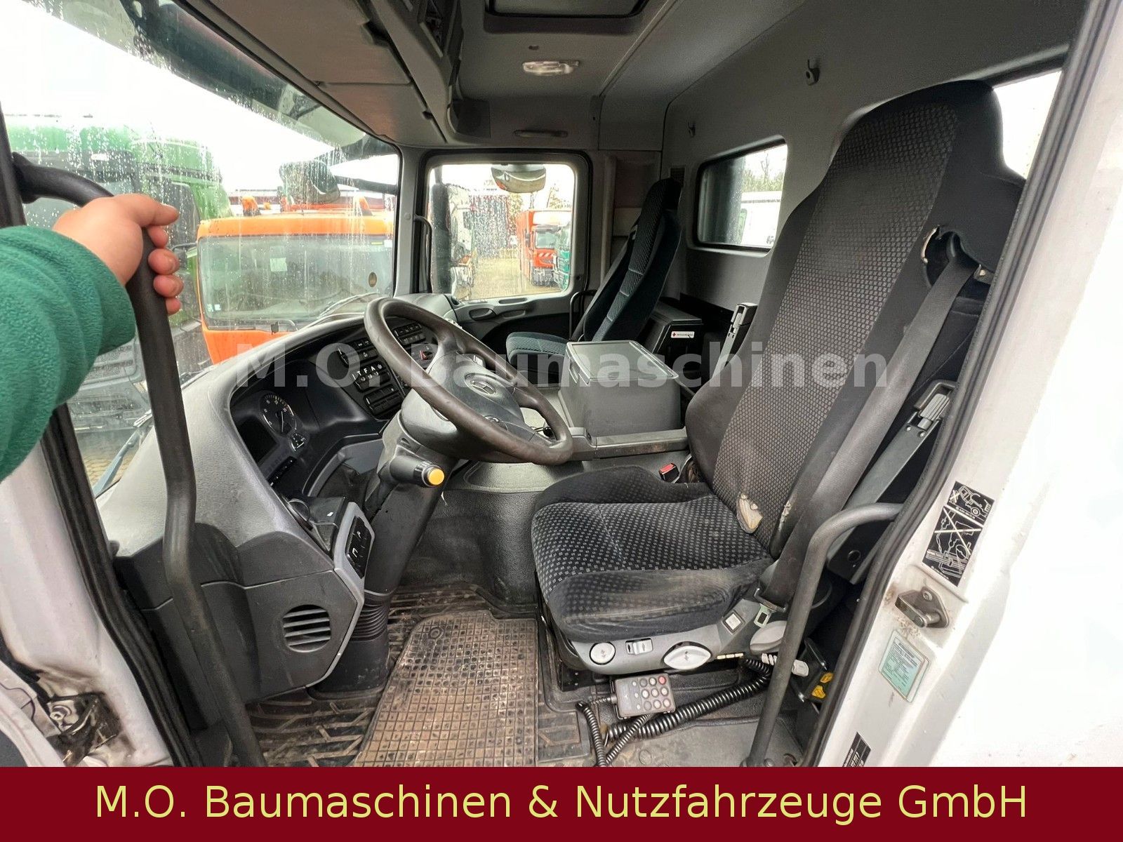 Fahrzeugabbildung Mercedes-Benz Actros 1841 / AC /Euro5 /Meier Ratio Pak 13 H /