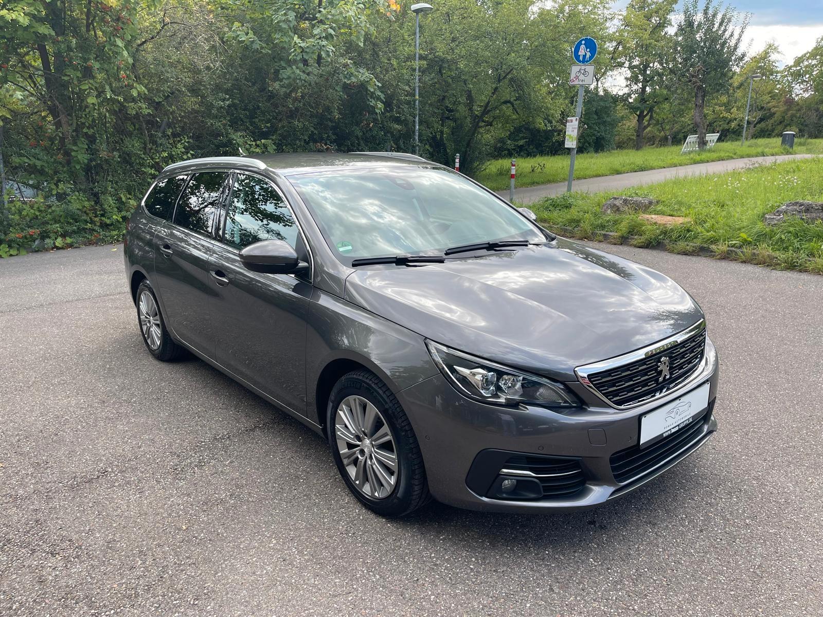 Peugeot 308SW Allure 1.5 HDI 130 EAT8 360K/VCOCK/AHK/1.H
