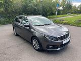 Peugeot 308SW Allure 1.5 HDI 130 EAT8 360K/VCOCK/AHK/1.H - Peugeot 308: SW Hdi