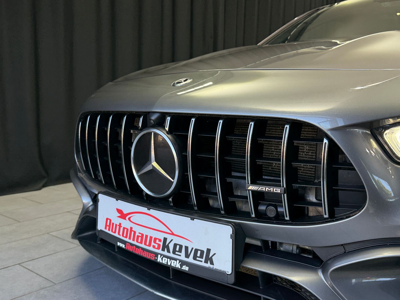 Fahrzeugabbildung Mercedes-Benz CLA 45 AMG Shooting Brake 4Matic|VOLL|