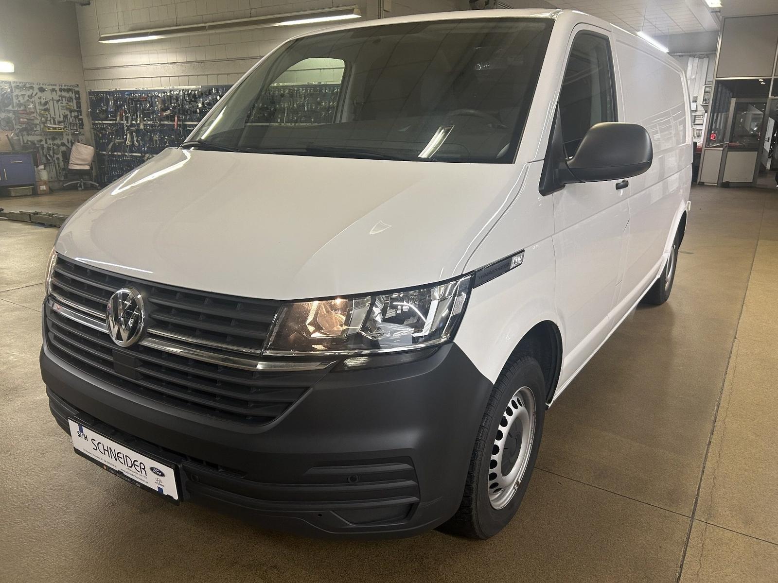 Volkswagen T6 6.1 Transport LANG Würth-Regalsystem